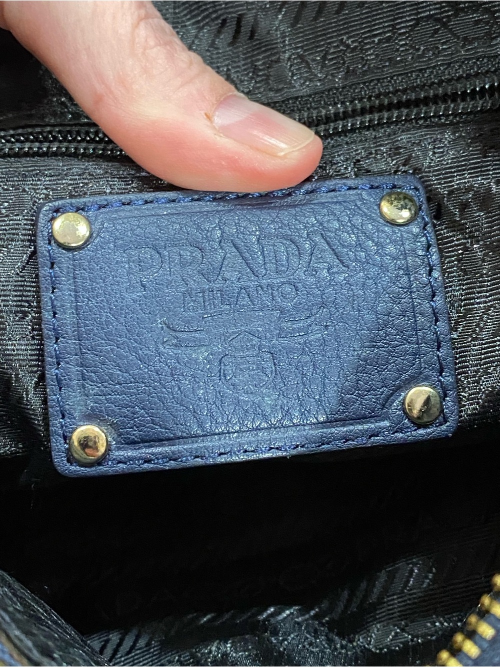 Navy Leather Shoulder Bag - Picture 10 of 13